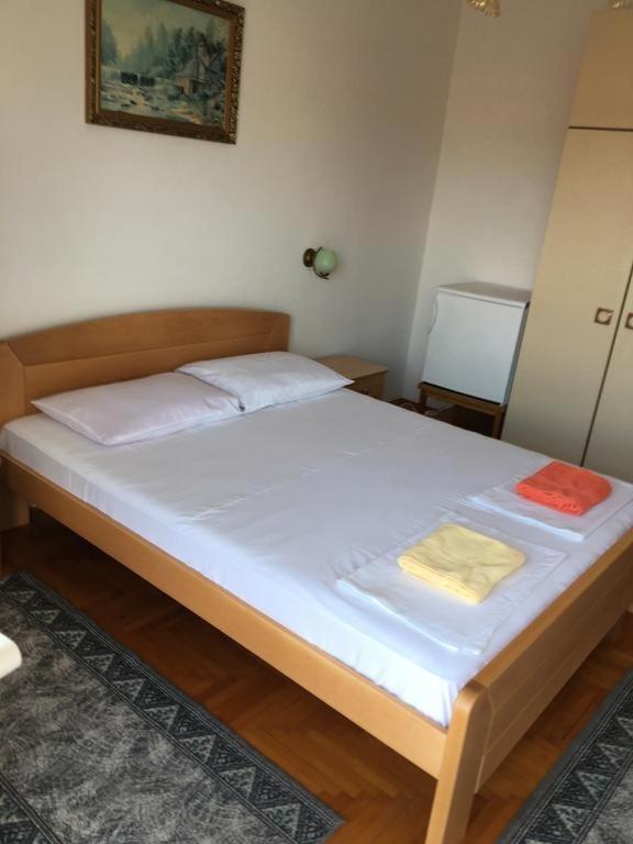 Apartments And Rooms With Parking Space Hvar - 15706 Hvar Town Szoba fotó